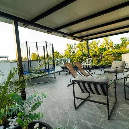 فيلة Luxe House Bianca Buna