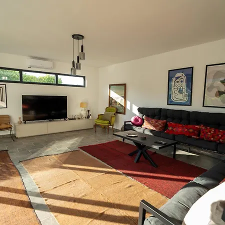 فيلة Luxe House Bianca Buna