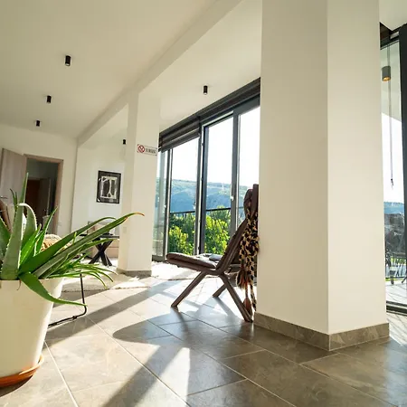 فيلة Luxe House Bianca Buna