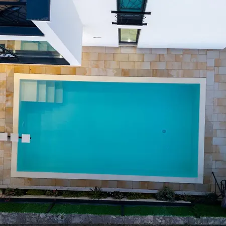 Luxe House Bianca فيلة